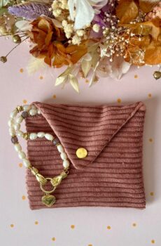 Atelier Chatchou x LION ROSE